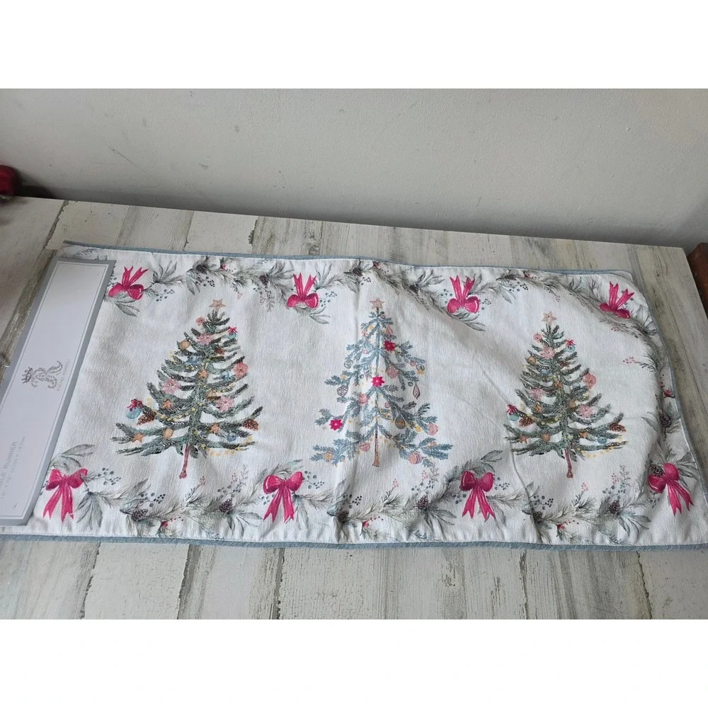 Rachel ashwell beaded tree pink ribbon breast cancer table runner‎ Xmas blue